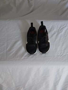 Nike Kids Black and White Sneakers